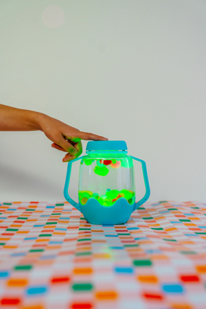 Glo Pals, Sensory Play Jar- Surf's Up