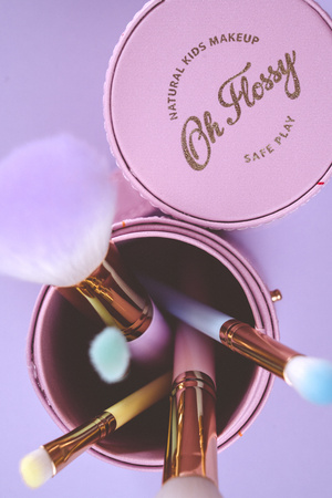 Oh Flossy 5-Piece Rainbow Brush Set