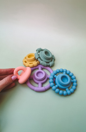 Jellystone, Silikonowa piramida, gryzaki krążki, GELATO