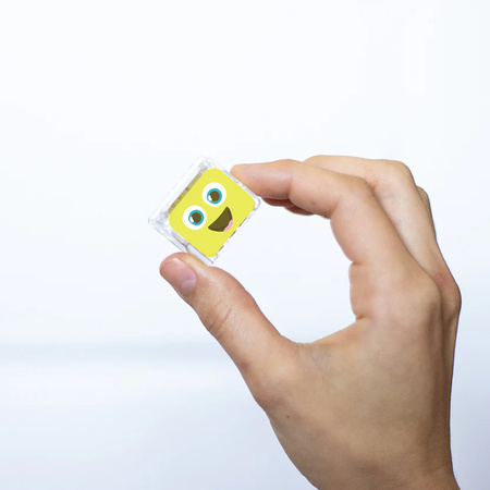 Glo Pals, Alex Light-Up Cubes