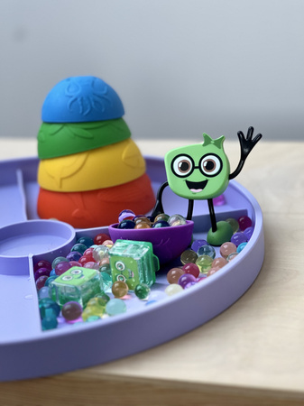 Jellystone, Tray Play 2 in 1 Sensory Tray Lilac