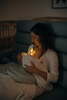 LatchLight – Innovative night lamp that does not disrupt sleep phases, portable, with a clip and directional light.