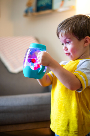 Glo Pals, Sensory Play Jar- Surf's Up