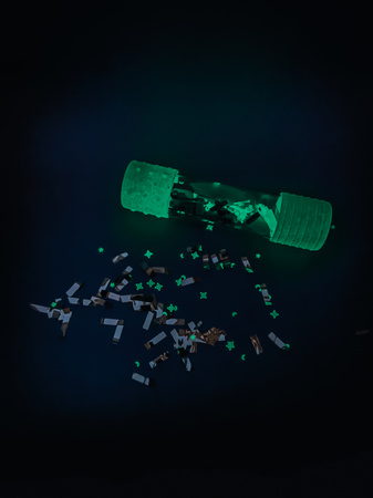 Jellystone, DIY Calm Down Bottle - Glow in the Dark