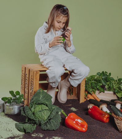 Petit Boum, Observation Bottle - VEGETABLES