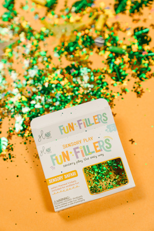 Glo Pals - SAFARI Fun Fillers Wkład, figurki, brokaty i barwniki do słoików, zabaw sensorycznych