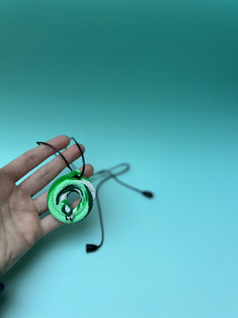 Jellystone, Gryzak terapeutyczny, antystresowy naszyjnik – Leśny Wąż