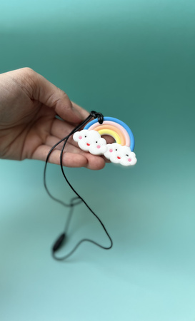 Jellystone, Sensory Chew Necklace – Cloud